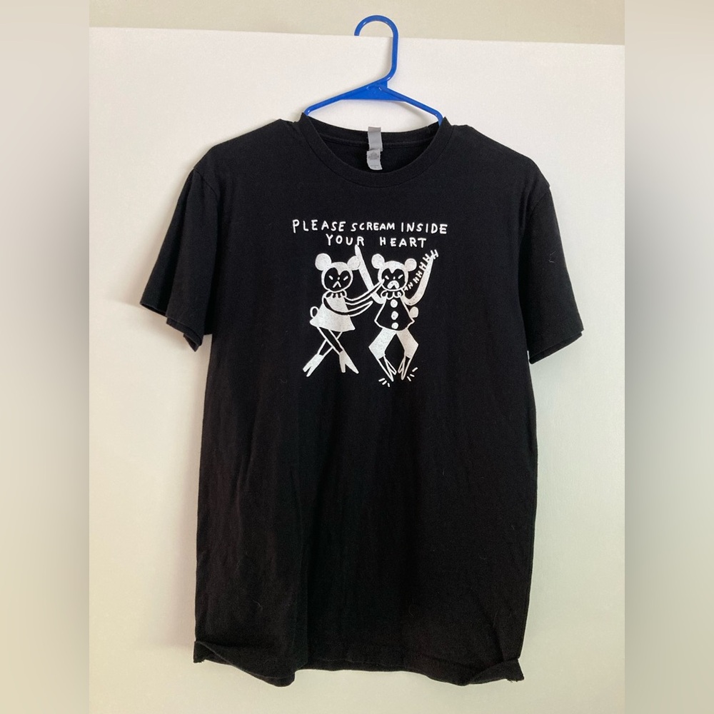 Please Scream Inside Your Heart Tee in Small